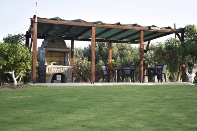 פלקסטרון Kouremenos Beach Apartments מראה חיצוני תמונה
