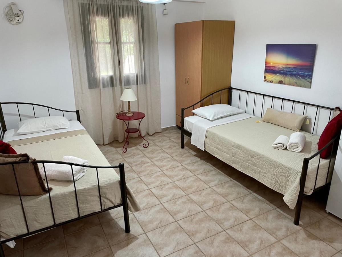 פלקסטרון Kouremenos Beach Apartments מראה חיצוני תמונה