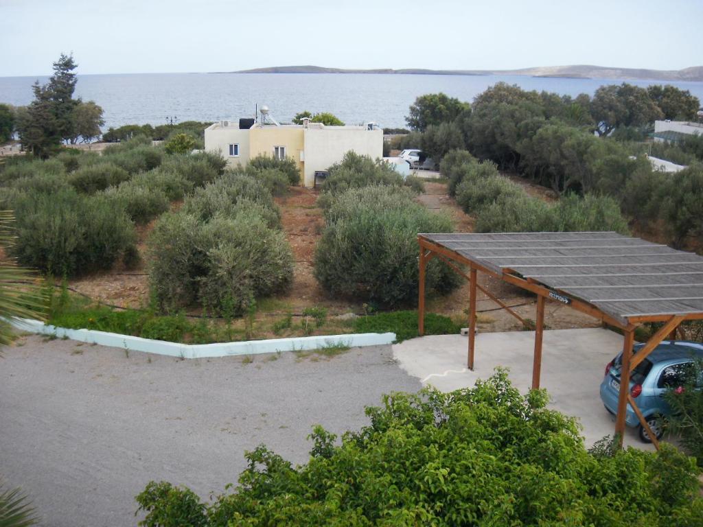 פלקסטרון Kouremenos Beach Apartments מראה חיצוני תמונה