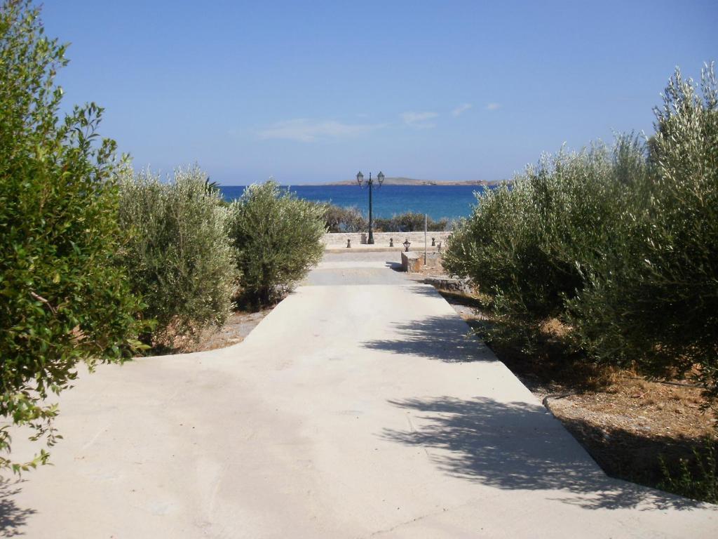 פלקסטרון Kouremenos Beach Apartments מראה חיצוני תמונה