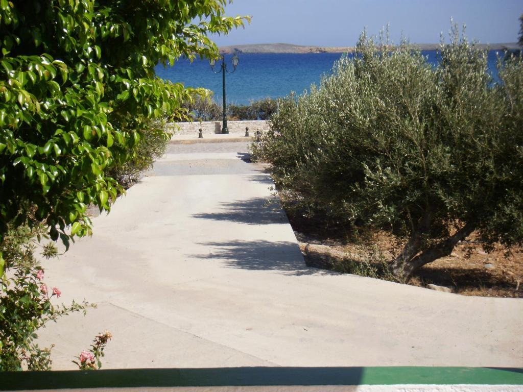פלקסטרון Kouremenos Beach Apartments מראה חיצוני תמונה